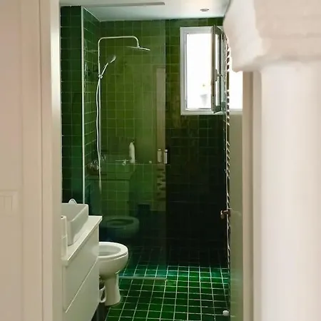 Stylish City Flat Near Promenade Thessaloniki Buitenkant foto