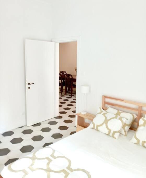 Stylish Flat Near Promenade Apartment